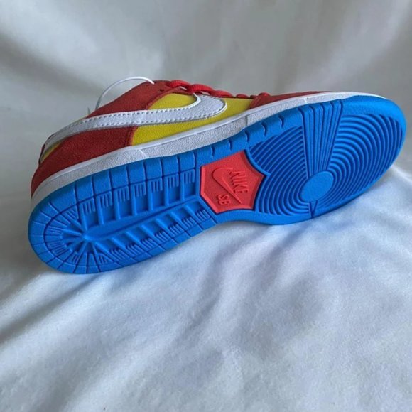 Sneakers - Picture 3 of 4